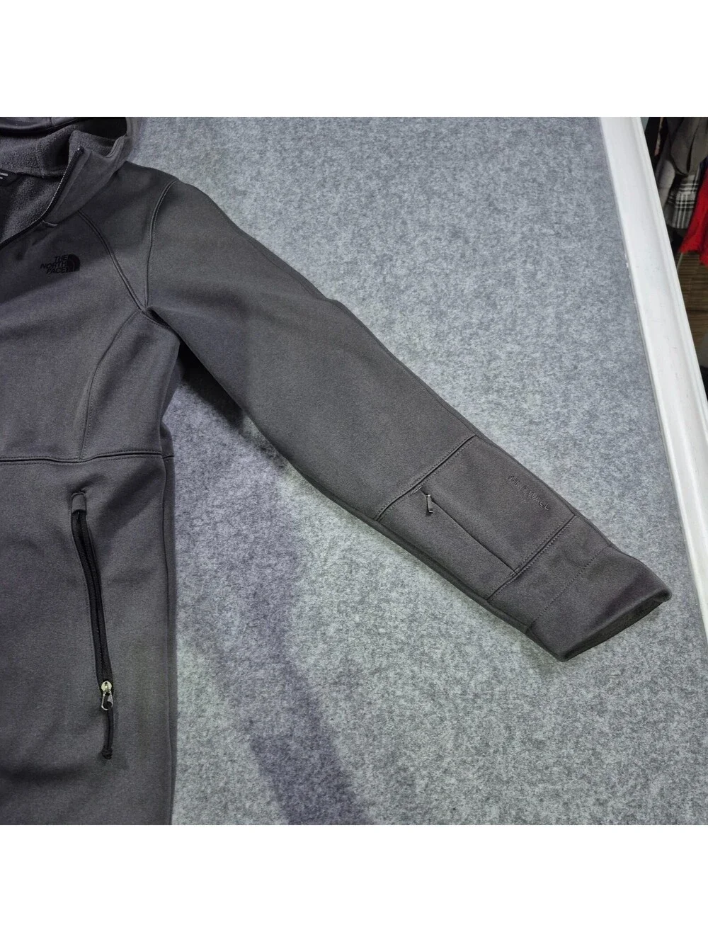 The North Face Jacket Mens Dalk Gray WindWall Fleece Lined Full Zip Soft Shell